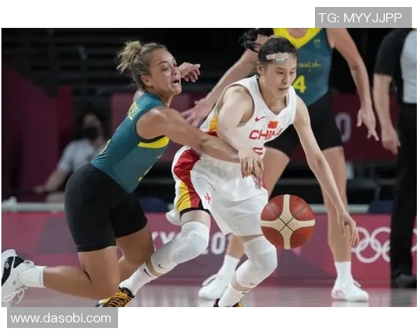 中国女篮迎战澳大利亚CCTV五频道直播激战精彩瞬间回顾